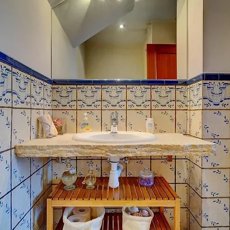 Duplex En Chalet Climatizado Y Garaje E-bi-200 *